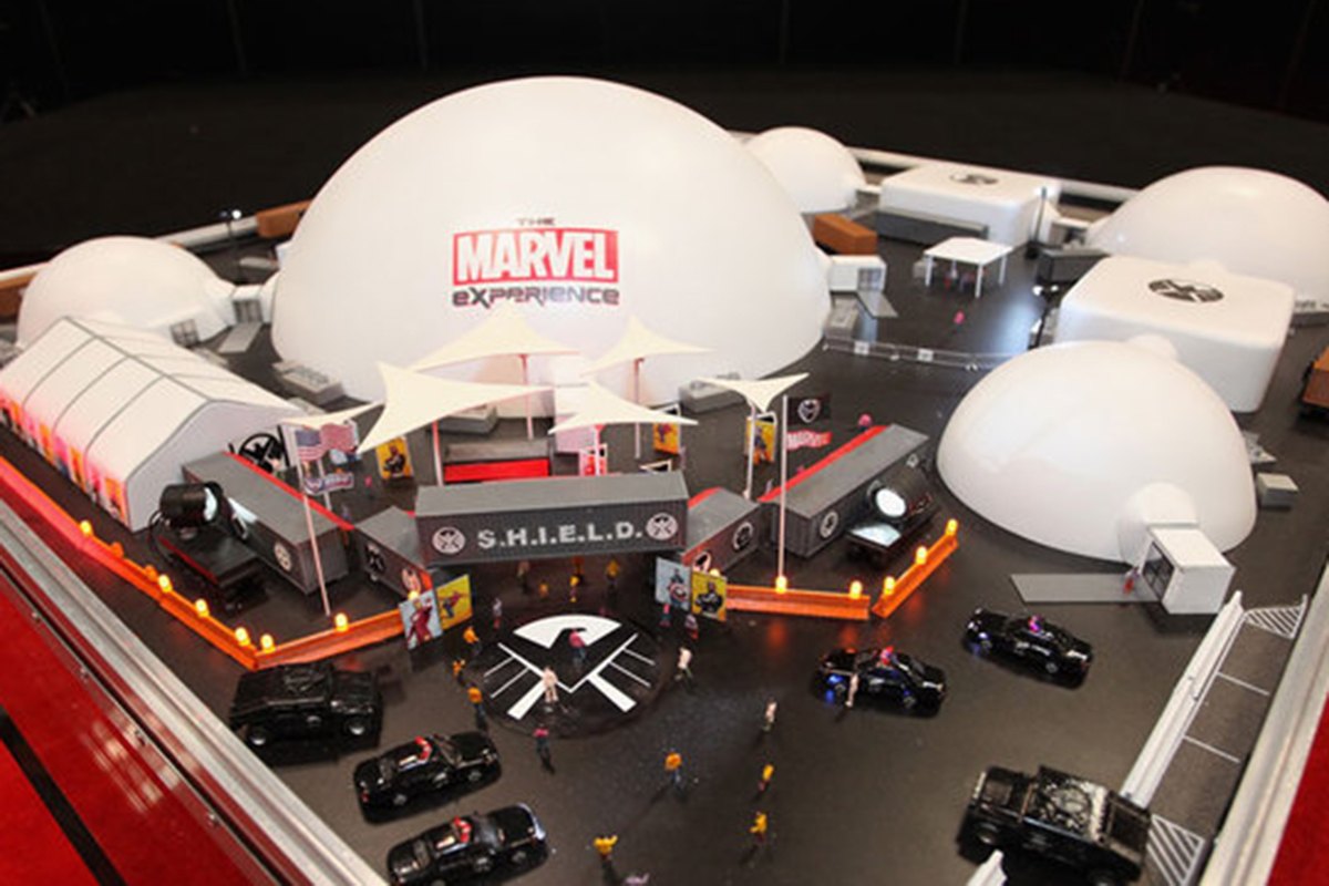 Alternative to a geodesic dome: Galactic projection dome on The Marvel Experience touring brand activation campus