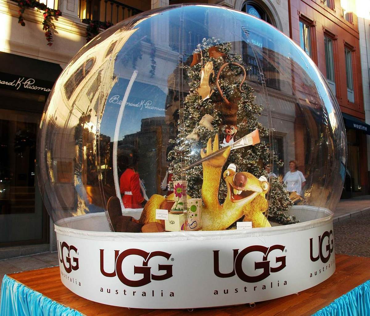 Giant snow globe at the Ice Age 2 release on Rodeo Drive — Absolute Hollywood globe for UGG Australia, custom printed base wrap