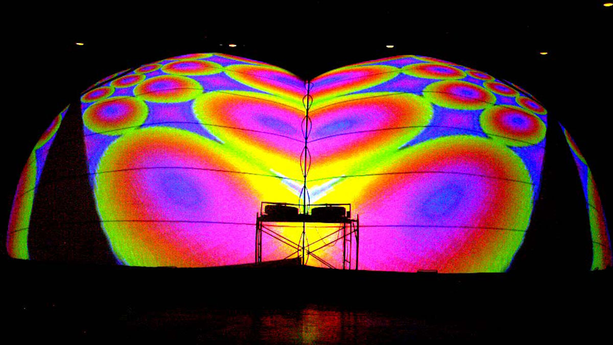 DoubleDome projection dome interior at the Stars Party 2004, Orlando Convention Center